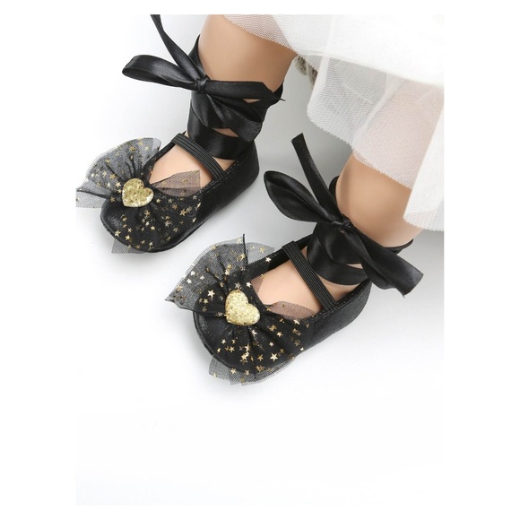 Silver Statement Bow Princess Baby Girl Shoes - Picture 2 of 8